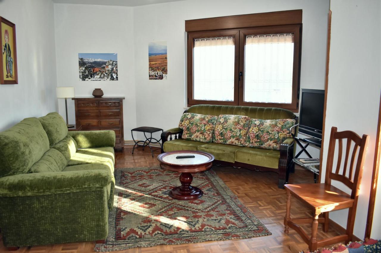 Apartamentos Picea Azul Vega de Espinareda Kültér fotó